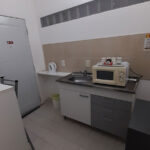Cocina habitación N2 hotel Viento Sur Catriel Río Negro